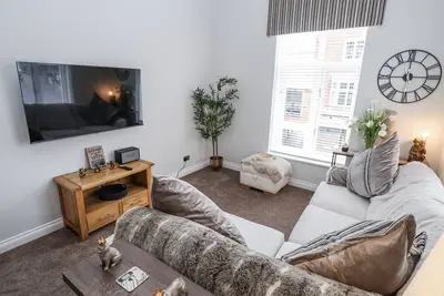 Image de No 2 Emporium Apartments, pet friendly in Prestatyn