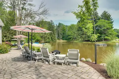 Image de Fish & Hike: Lakeside Poconos Retreat, Unit 3