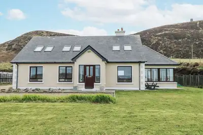 Image de Bayview, country holiday cottage in Pulathomas, County Mayo