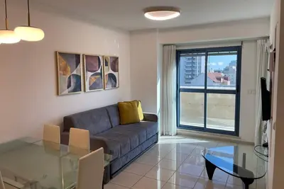 Image de Sunny 1-Br • Terrace & Lift • 1-min to Shuk