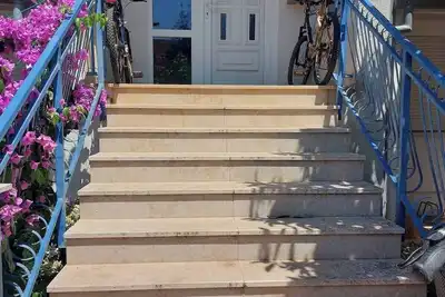 Image de 2-bedroom apartment in lovely Valbandon with WiFi, Ac, private terrace, parking