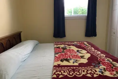 Image de 900 Sqft walkout suite