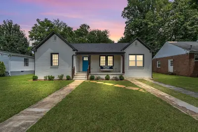 Image de Double Diamond Rentals- 4bdr near Mtsu/City Square