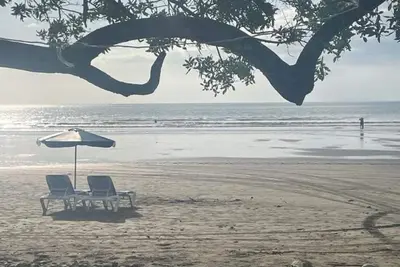 Image de Best vacation rental to enjoy. Close to Beach and Town. Fully equipped Condo.