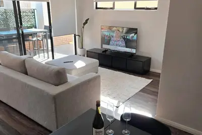 Image de Modern Coastal Retreat, 2 minutes from Rockingham's Beautifull Coastline