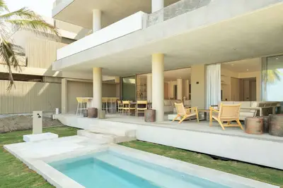 Image de Anera, Private Pool and Lush Garden Steps from the Ocean at Anera