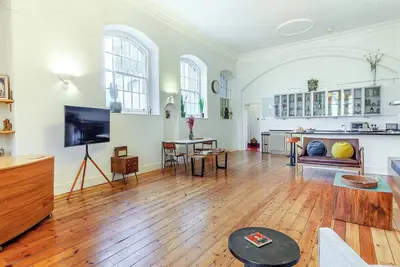 Image de 2 chambres à coucher à Frome