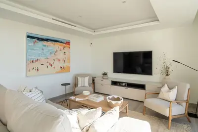 Image de Stylish Boutique 2-Bedroom Penthouse Near Estepona