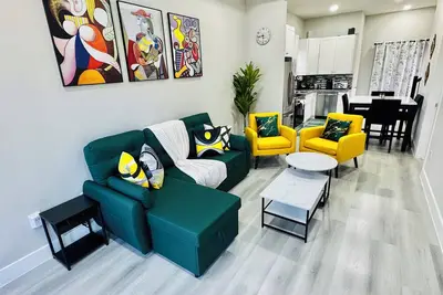 Image de Modern new 3br, 3Bath, 5beds, central to major Houston attractions.