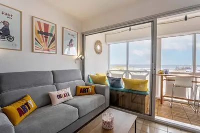 Image de Appartement Front de Mer à Mimizan - 4 Pers, Balcon & Parking Inclus