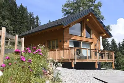 Image de \"Whisper of Alpacas\" chalet new opening 09/25