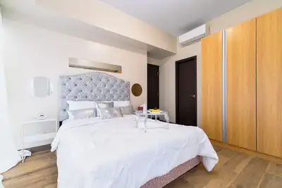 Image de Bayshore Luxe– 50% Off-For Birthdays & Girls’ Trip