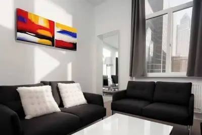 Image de Jumet 242 D Bruxelles-charleroi-airport