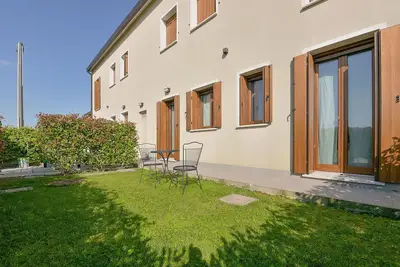 Image de Queen Home Venice Fly 1