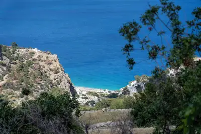 Image de Hilltop Retreat with Sea Views – 15 Min Walk to Kyra Panagia Beach