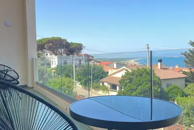 Image de Caelia sea view apartment, 3 double rooms with bath inside