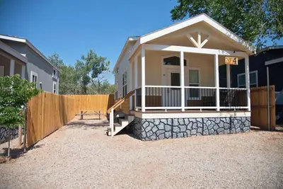 Image de Corona Arch Cabin #04