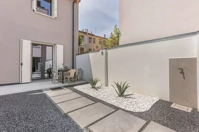 Image de GuestHost - Le Agavi - Charming Apt + Outdoor Area