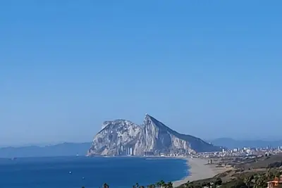 Image de Fantastic Sea & Gibraltar View Apartment, 4 Pools