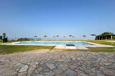 Image de Semi-detached house in second line beach in Manilva