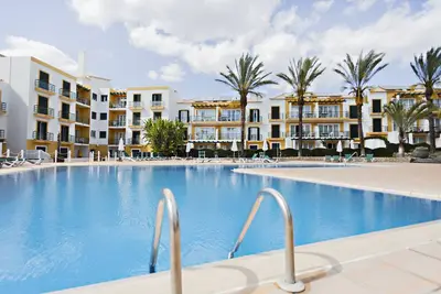 Image de Vivez le charme de l'Algarve : confort et piscine