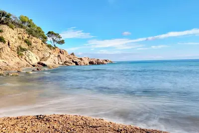Image de 🏖Vue sur la mer + plage privée. Autre chose?
