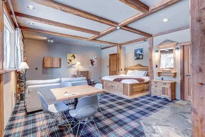 Image de Downtown Canmore-7 Guests