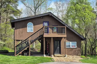 Image de Be our guest. This is our stand-alone guest house, on 4+ acres.