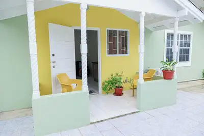 Image de Central Willemstad Rental – Ideal for Exploring Curaçao.