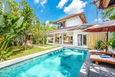 Image de Villa London - 4bdr quiet, pool, prime location