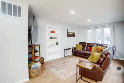 Image de The luxurious Jackass Manor