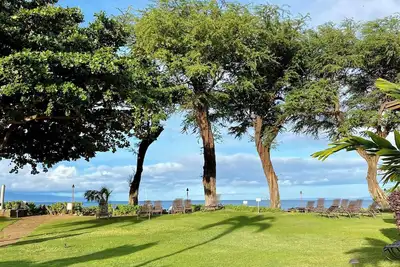 Image de Kaanapali Beachfront Resort 🐢 Ground Floor Condo Steps to Sand with Kitchen