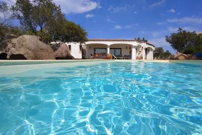 Image de Villa Giulia Relaxation, Confidentiality amidst Nature and Prestige of the Emerald Coast