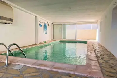 Image de Villa & Appartement Pieds dans le Sable avec Piscine Intérieure