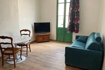 Image de T2 2 cosy Longchamp :2minutes du palais Longchamp et de la piscine st Charles