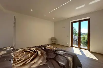 Image de Suite La Primula avec Vue sur la Montagne, Wi-Fi et Climatisation