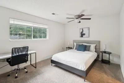 Image de Kenridge Apartments 1930 I 2 Bed 2 Bath