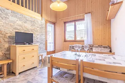 Image de Appartement 2 pièces avec terrasse et Wifi, proche base de loisirs, pour 4 pers.