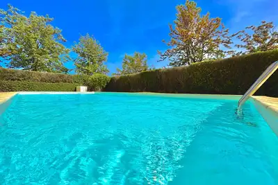 Image de PORTIMÃO Riverview 2 With Pool by Homing