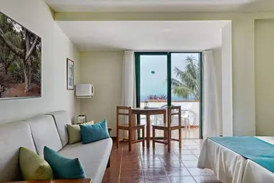 Image de Terrazas Malpaís 7   Apartments inside of banana plantation with ocean view
