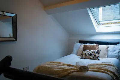 Image de Appartement-de Luxe-Salle de bain privée-Vue sur Rue