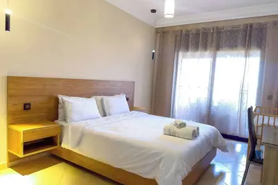 Image de Top localisation, neuf, Piscine et une vue balcon