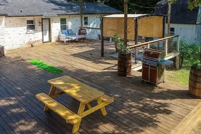 Image de The 19th Hole  Huge Deck 2912 Fairway Dr