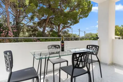 Image de Appartement 'Miralis' avec vue sur la montagne, Wi-Fi et climatisation