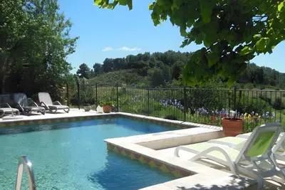 Image de Gîte sur les contreforts du mont ventoux - bédoin 84
