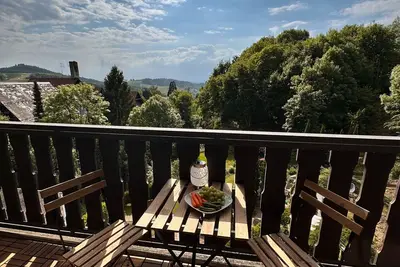 Image de Appartement « Schmuckkästle » avec vue sur la montagne, jardin commun et Wi-Fi