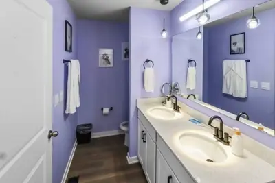 Image de Tiburon Ranch  5 Bedroom  3 Bath  2 Gb Internet