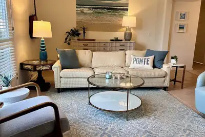 Image de Elegant yet family friendly condo-walk to Ponte Vedra Beach, Fla.
