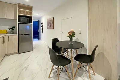 Stylish and Lush Cbd Studio