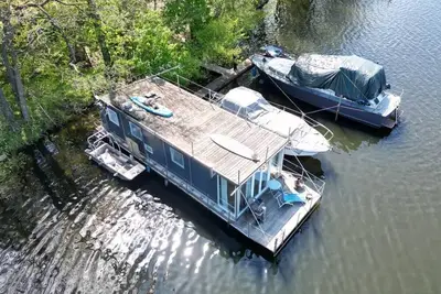 Image de Houseboat island Valentinswerder Berlin